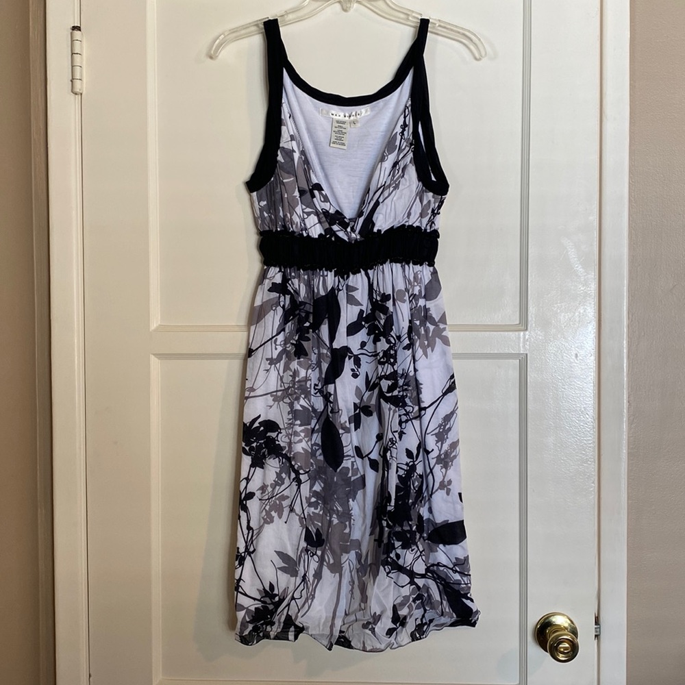 Black and white V neck tank dress